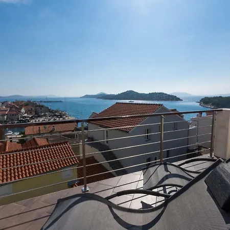 Apartment Amaizing Sea View In Center And Near The Beach