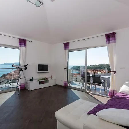 Amaizing Sea View In Center And Near The Beach