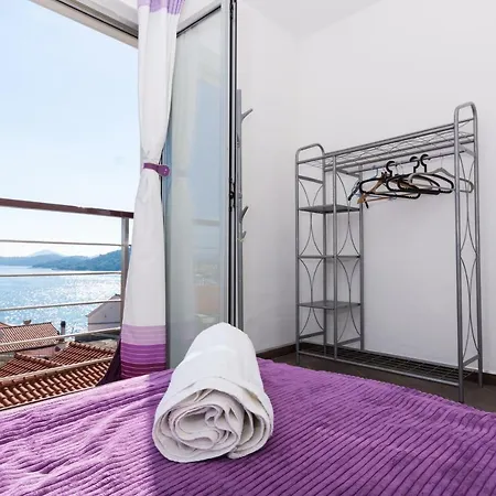 Amaizing Sea View In Center And Near The Beach Apartment Tribunj (Sibenik-Knin)